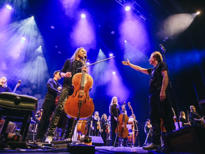 Bright & Black -konserttikiertue Finlandia-taloon 17. toukokuuta