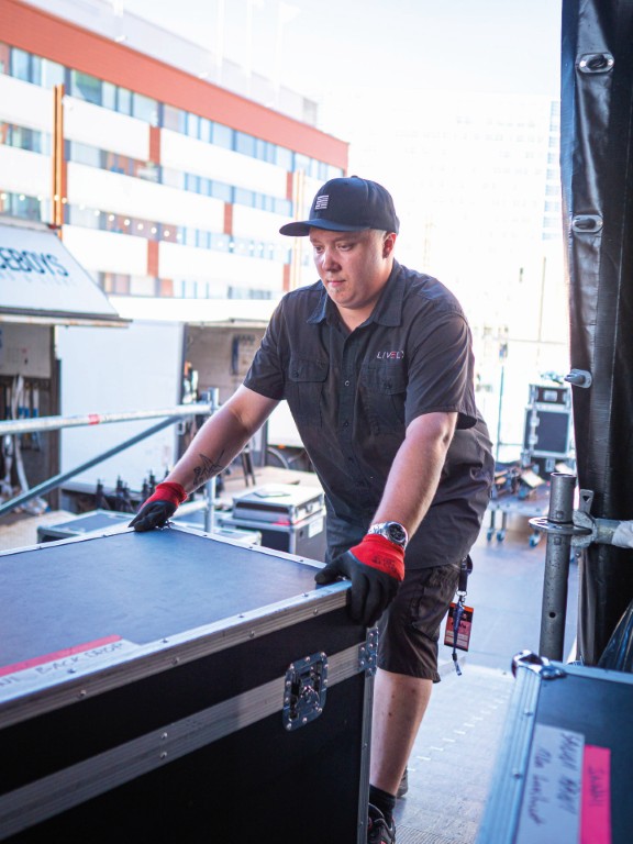 Tapahtuma-ala on saatettu yhdessä valoon