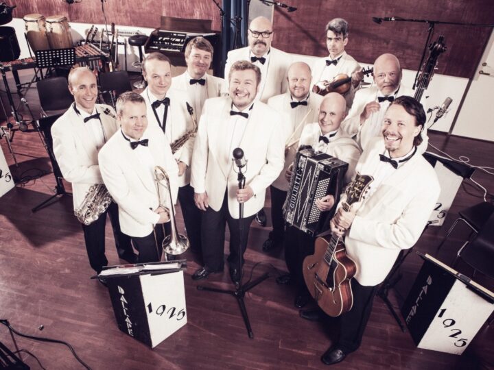 Naantalin Musiikkijuhlien legendaarinen puistokonsertti palaa Kultarantaan