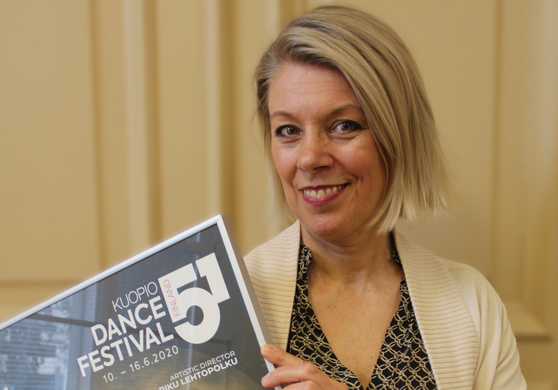 Keltamusta Kuopio iskussa, juhlavuonna valtava kattausTeksti Salli Saastamoinen