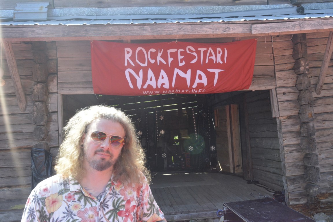 Alussa oli ystävät, musaa ja hauskanpitoaTeksti Seppo Pänkäläinen