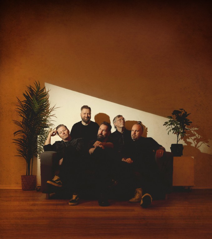 Egotripiltä klubikiertue ensi keväänä