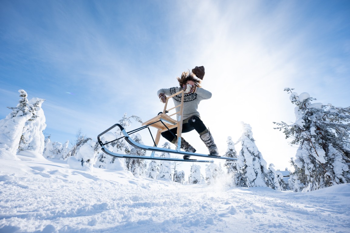 Potkukelkkailun MM-kilpailut palaavat tauon jälkeen