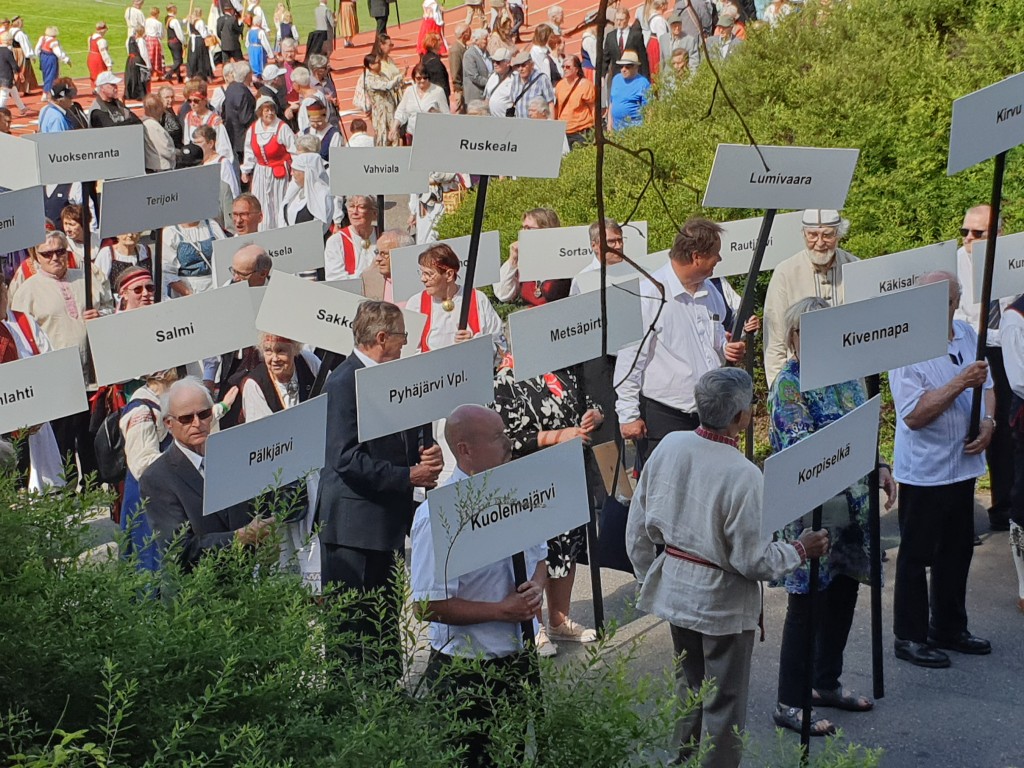 Kaksi päivää Karjalaista kulttuuria kesäjuhlilla Oulussa