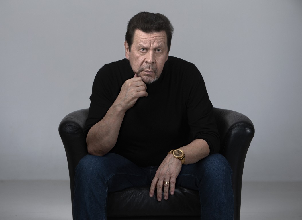 Pate Mustajärveä muistetaan kirjalla ja konsertilla