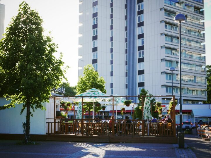 Kouvolan kauppatorille nousee kisakatsomo