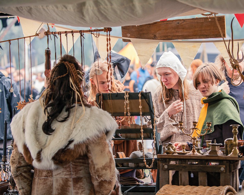 Keskiaikafestivaali on myös taianomainen markkinatapahtumaTeksti Juha Jäntti
