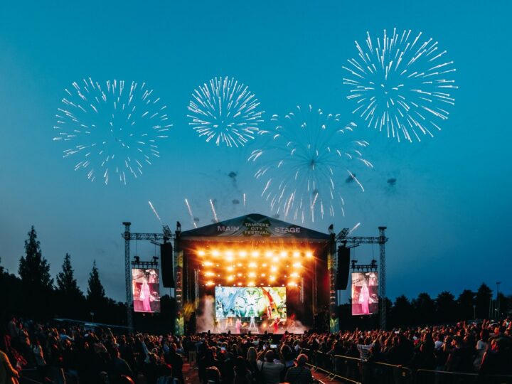Pandora esiintyy erikoisjunassa Tampere City Festivalille