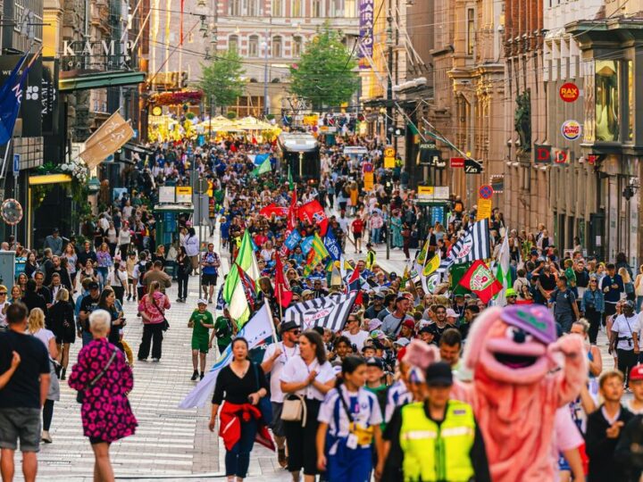 Helsinki Cup alkaa: lähes 30 000 junioripelaajaa valloittaa pääkaupungin katukuvan