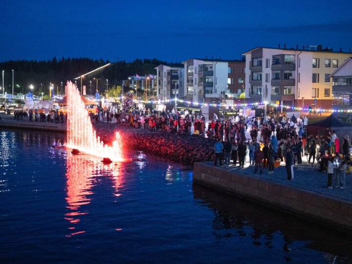 Porvoon Jokikarnevaalit kutsuu nauttimaan yhteisestä kesäpäivästä joen äärelle