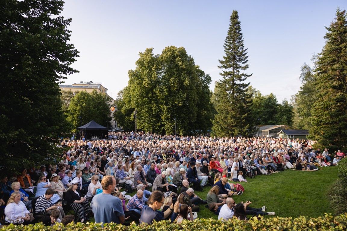 Tampere Filharmonian Puistokonsertti Sorsapuistossa