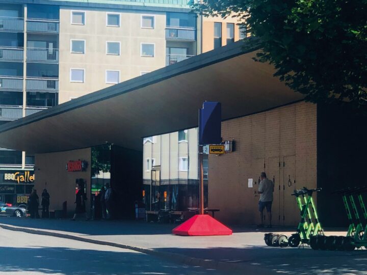 Porin tyylikäs toripaviljonki